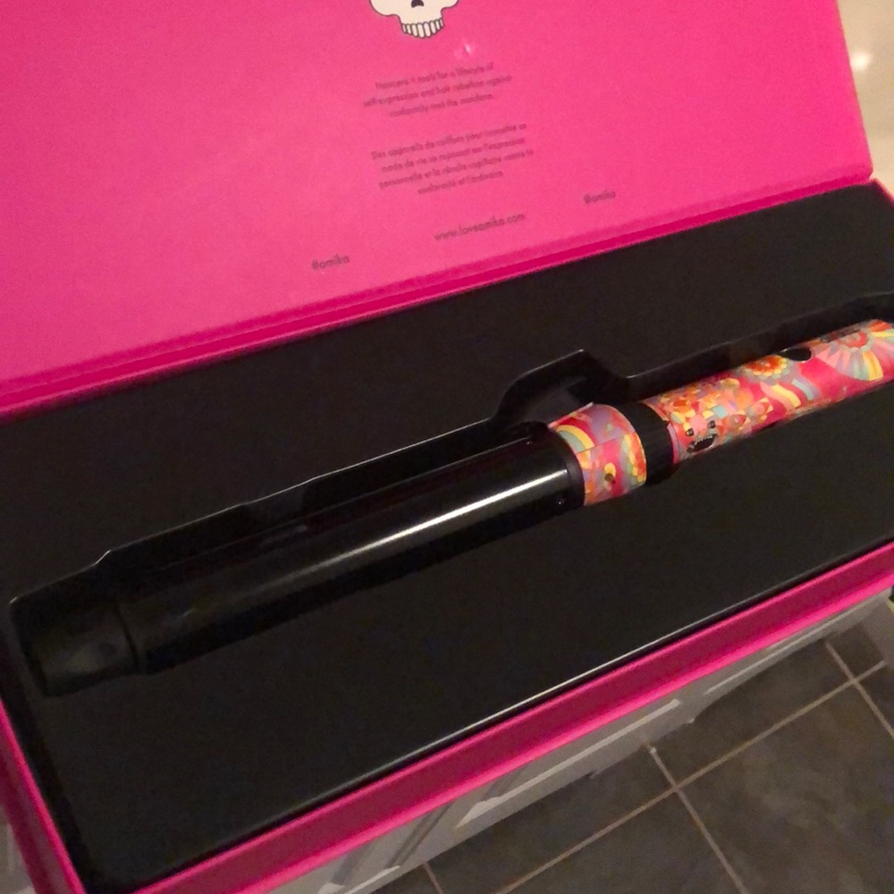 Amika 1.25” Autopilot Curling Iron